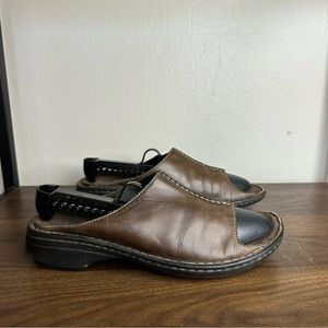 Merrell Brown Leather Slip On Sandals Sz 8